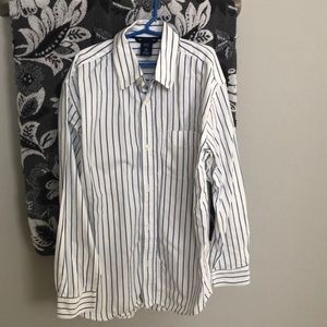 Boys dress shirt. Gap kids XL (12)